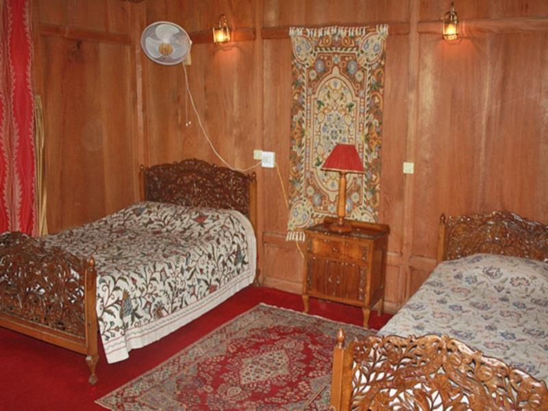 Akbar Group Of Heritage Houseboats Nagin Bagh Exteriör bild